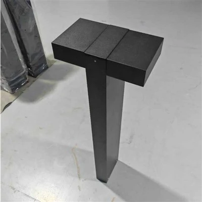 Εσωτερική φλάντζα LED Bollard Anti-UV LED Light Double Head Garden